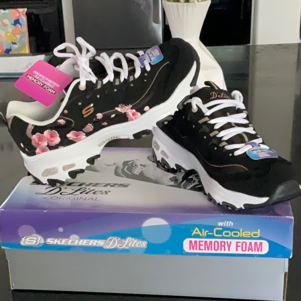 Skechers D'Lites Black with Pink Floral Accents